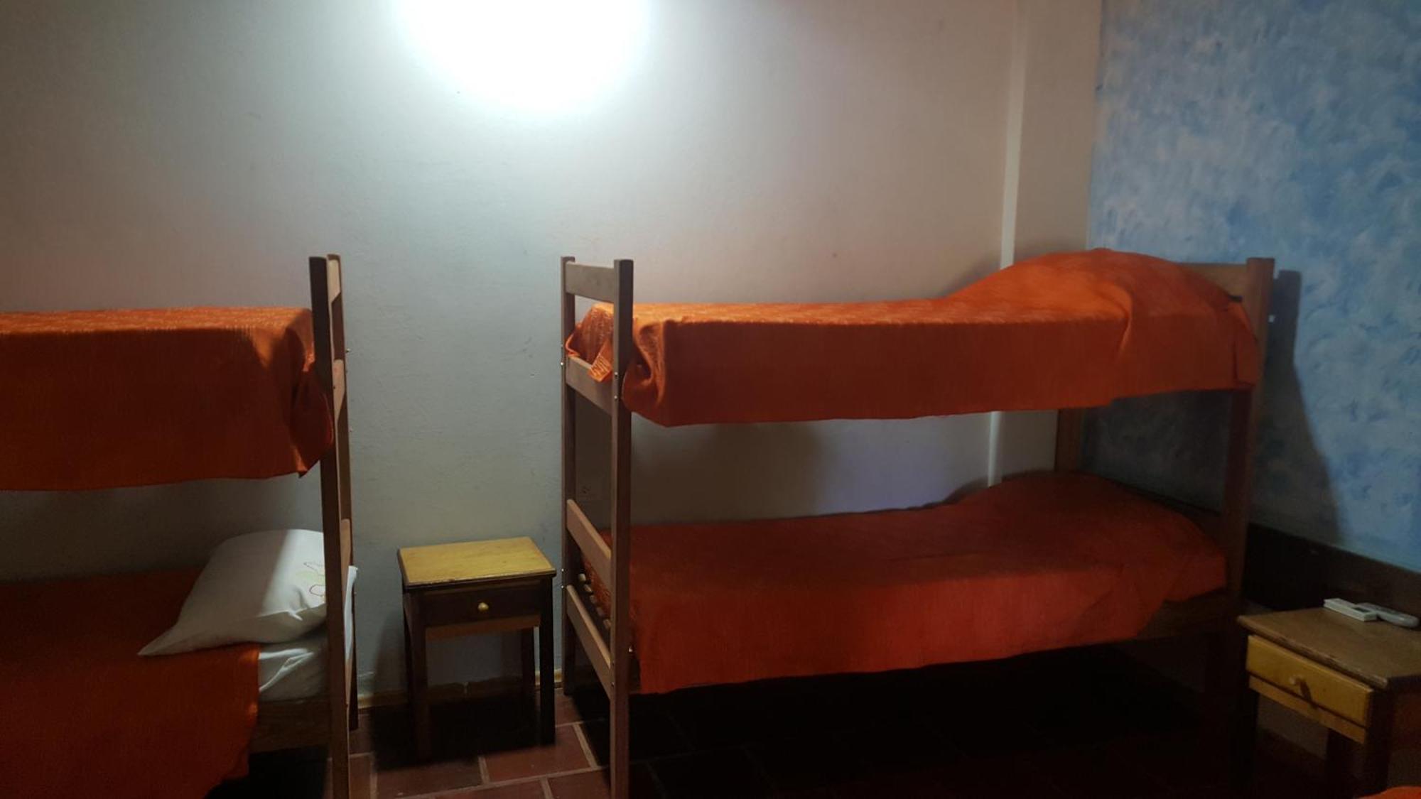 Hotel Y Residencial Amigos 푸에르토이과수 외부 사진
